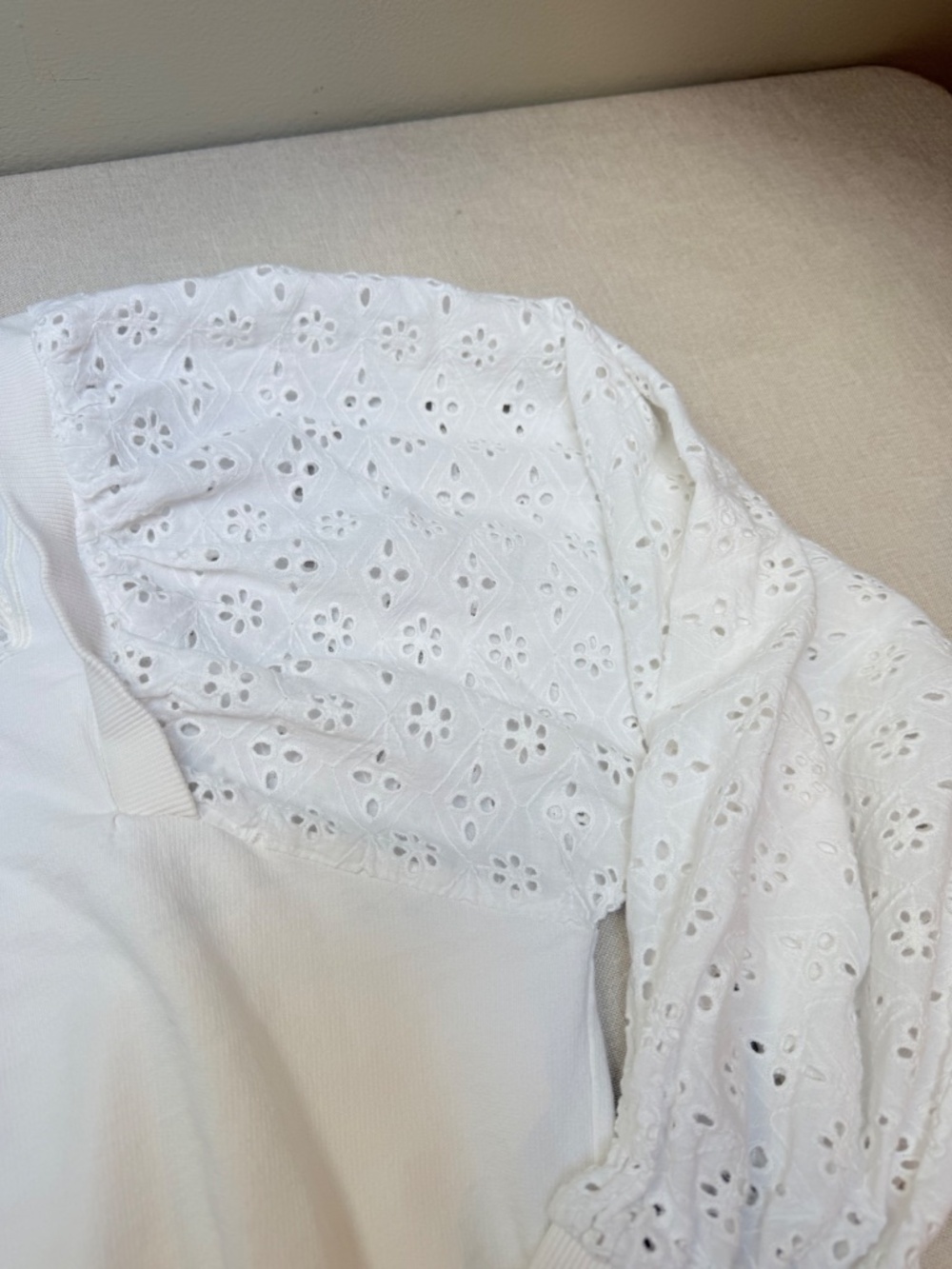 Anthropologie Pilcro Ecru and White Eyelet Sweatshirt Top Size M - Picture 5 of 8